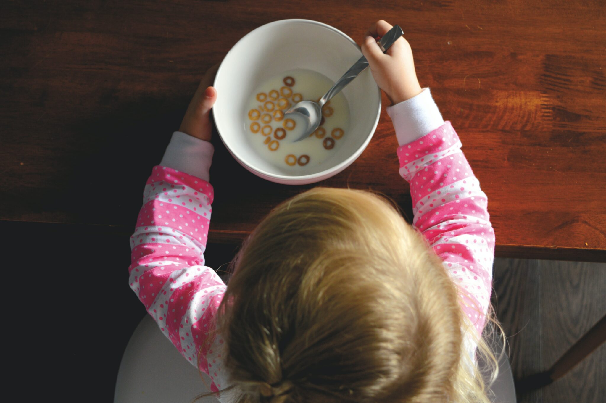 people eating breakfast on the go